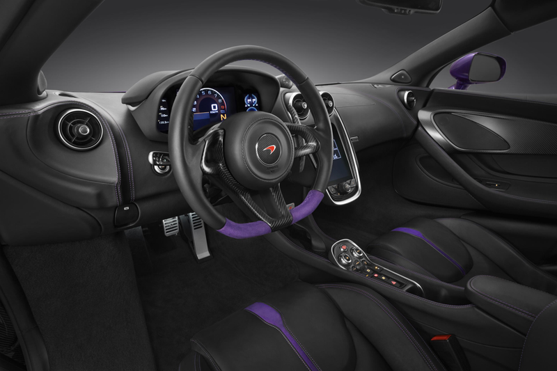 Illustration for article titled The Joker Should Park This McLaren 570C On The Lawn At Pebble Beach